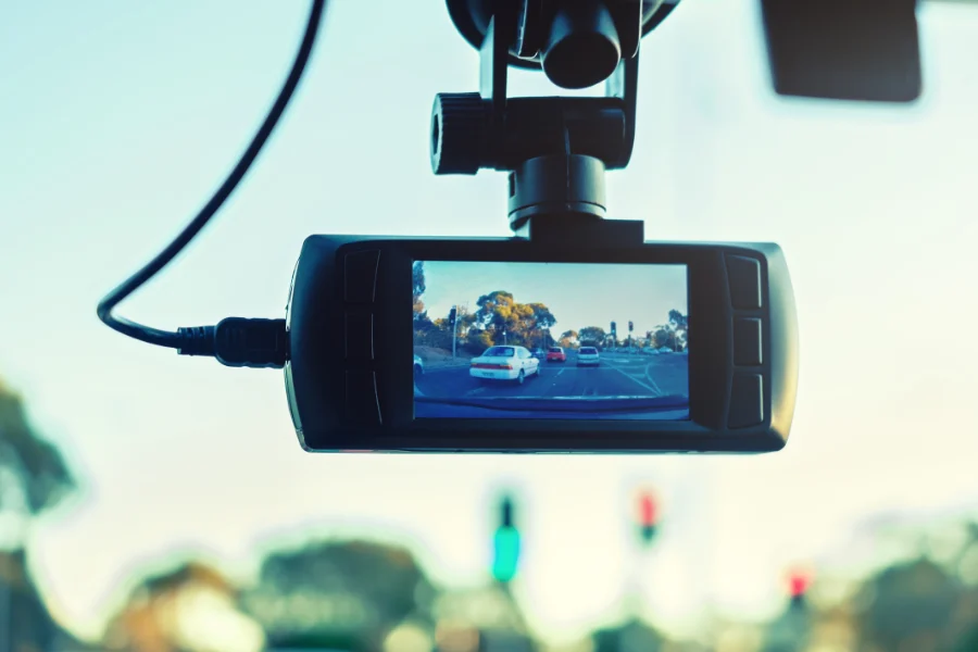 Auto-camera: je stille beveiliger tijdens het rijden